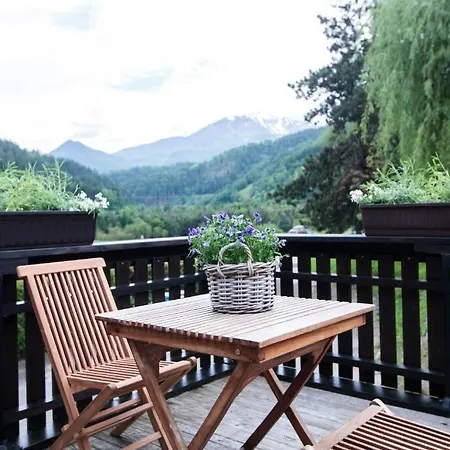 Hisa Poljana 3* Prevalje