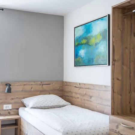 Hisa Poljana 住宿加早餐酒店 Prevalje