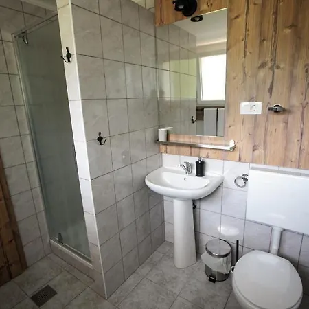 Hisa Poljana Prevalje