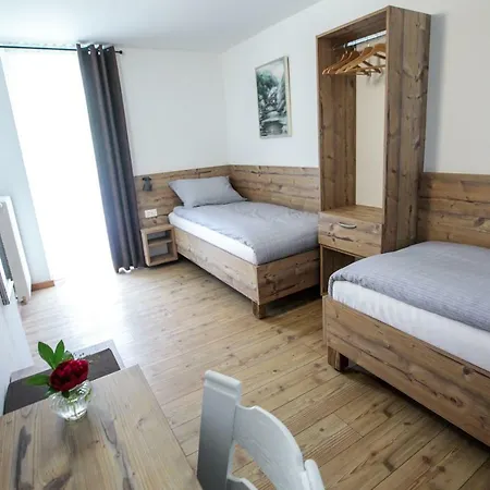 Hisa Poljana Bed & Breakfast
