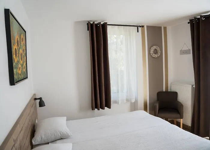 Hisa Poljana 3* Prevalje