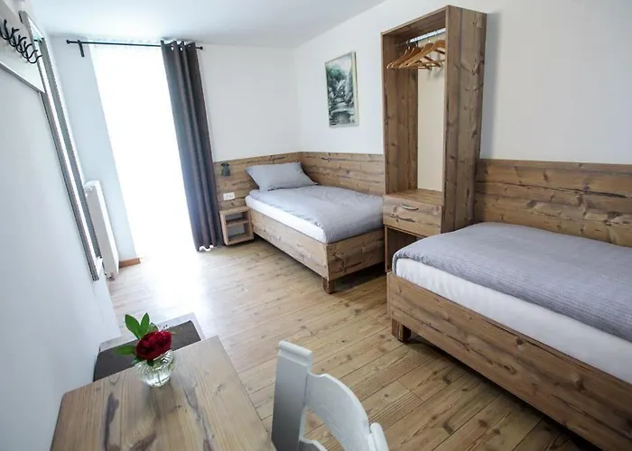 Hisa Poljana Bed and Breakfast Prevalje