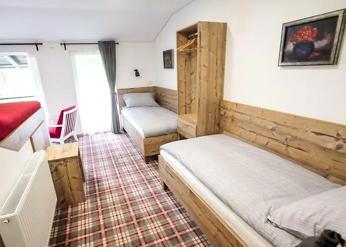 Hisa Poljana Bed and Breakfast